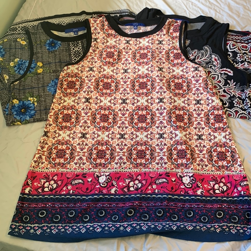 Tank tops. Worn a handful of times. Perfect for work, with a cardigan!